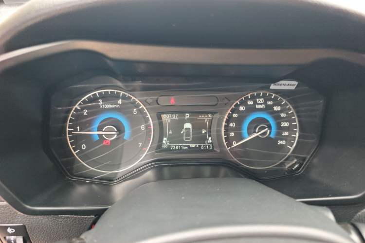 Used Dongfeng Fengon 580 2017 Revised Version 1.5T CVT Luxury Edition Instrument Cluster