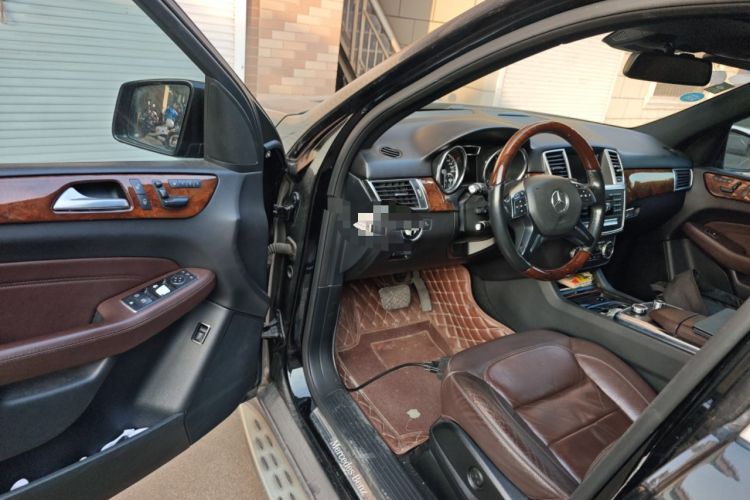 Used Mercedes-Benz M-Class 2014 ML 400 4MATIC Luxury Model