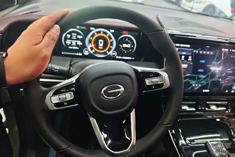 Used GAC Trumpchi M8 2024 Master Series 400T Prestige Edition
