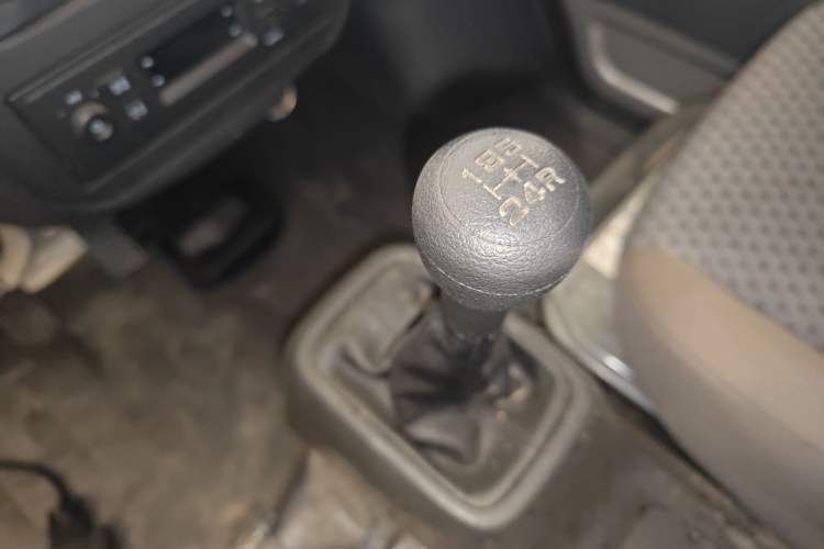 Used Wuling Zhiguang 2023 1.5L Practical Version 5/7 Seats