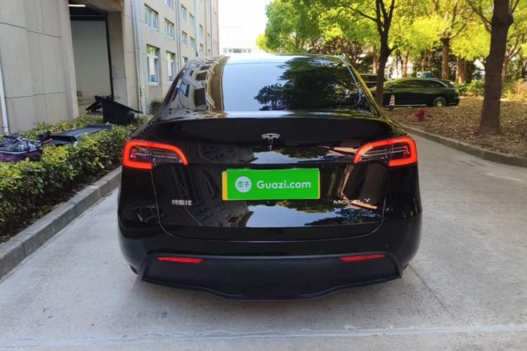 Used Tesla Model Y 2022 Rear-Wheel-Drive Version