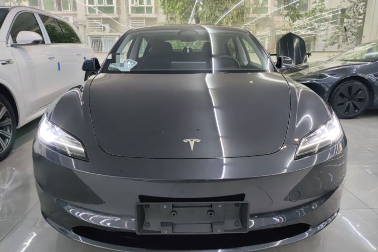 Used Tesla Model 3 2023 Rear-Wheel-Drive Version Front