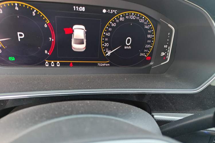 Used Volkswagen Passat 2022 330TSI Starry Elite Edition Odometer Close Up