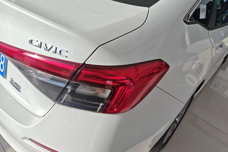 Used Honda Civic 2023 240TURBO CVT Dynamic Edition
