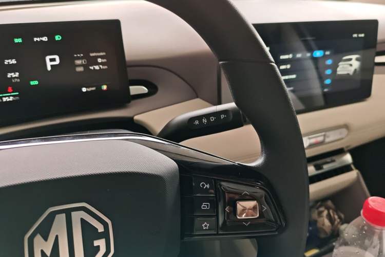 Used MG 4 EV 2026 Model 437 All-in-One Edition Gear Lever