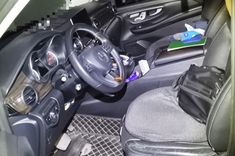 Used Mercedes-Benz V-Class 2017 V 260 Avantgarde Edition