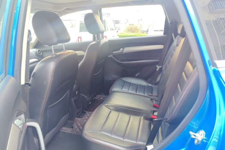 Used Cowin X3 2017 1.6L Manual Flagship Model China V Standard