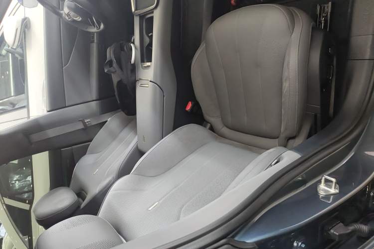 Used Lynk & Co 07 2024 EM-P 126 Long-Range Ultra