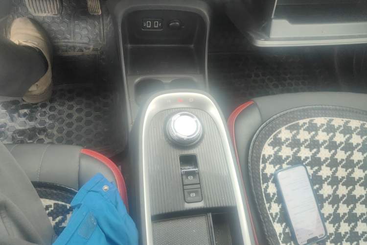 Used ORA Good Cat GT 2022 Mulan Edition 480km Long-Range续航 Gear Lever