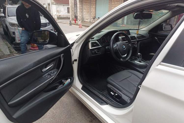 Used BMW 3 Series 2017 320Li Fashion Model