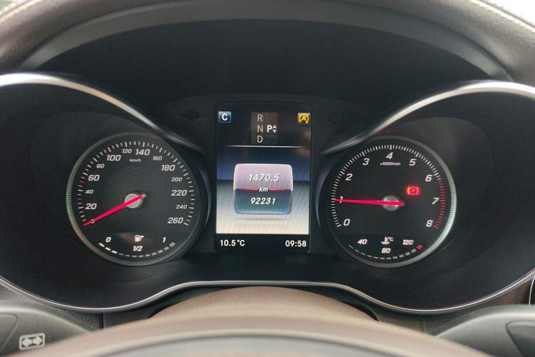 Used Mercedes-Benz GLC 2019 GLC 300 L 4MATIC Dynamic Model