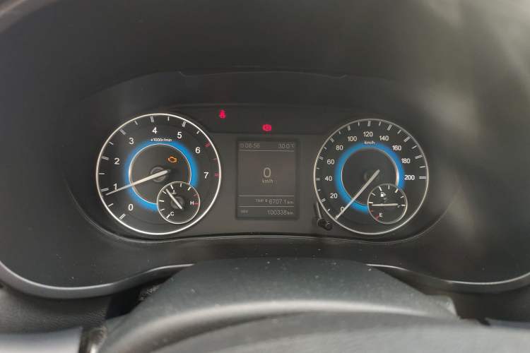 Used Dongfeng Fengon S560 2022 1.5T Manual Urban Model
