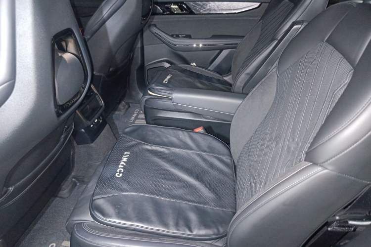 Used Lynk & Co 09 EM-P 2021 2.0T PHEV Halo Six-Seater
