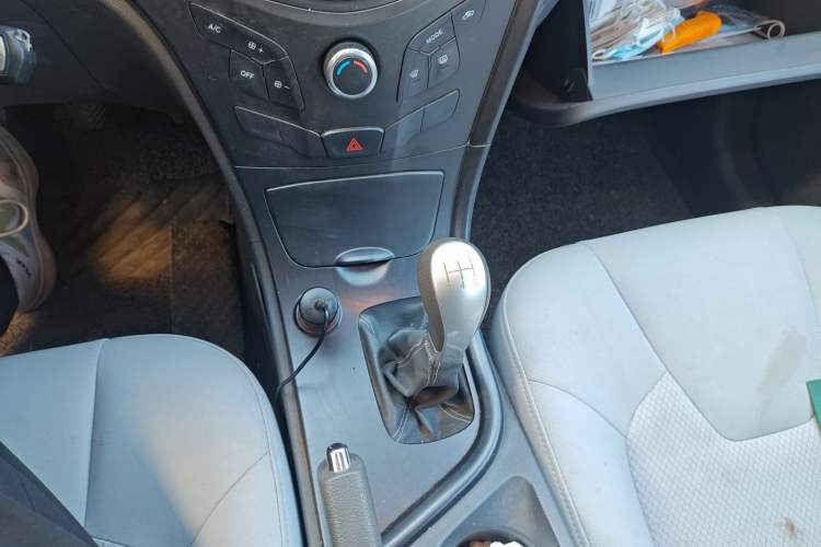 Used GAC Gonow E Mei 2014 1.6L Manual Luxury Model
