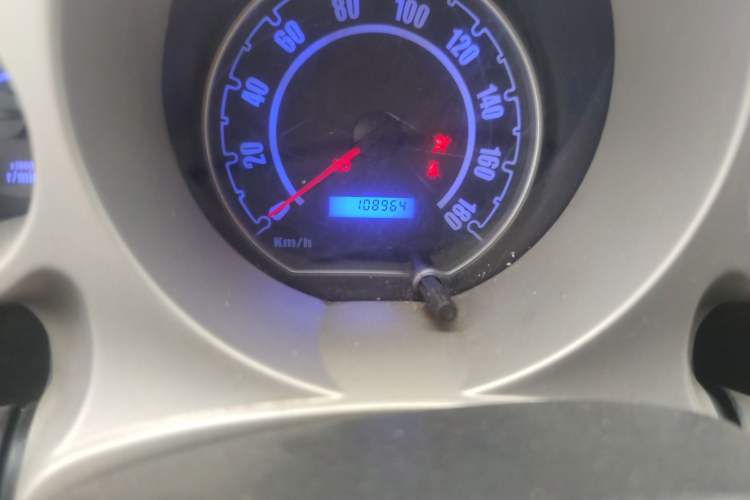 Used JAC Group Yueyue 2012 CROSS 1.0L Luxury Model