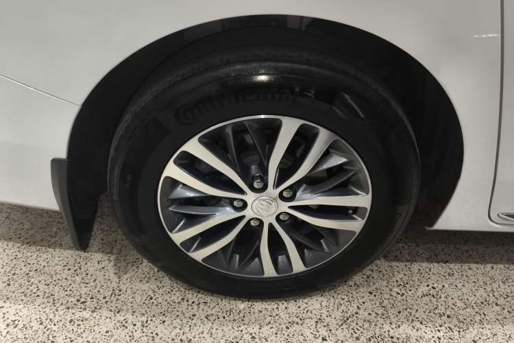 Used Buick GL8 2023 ES Lu Zun Deluxe Model
