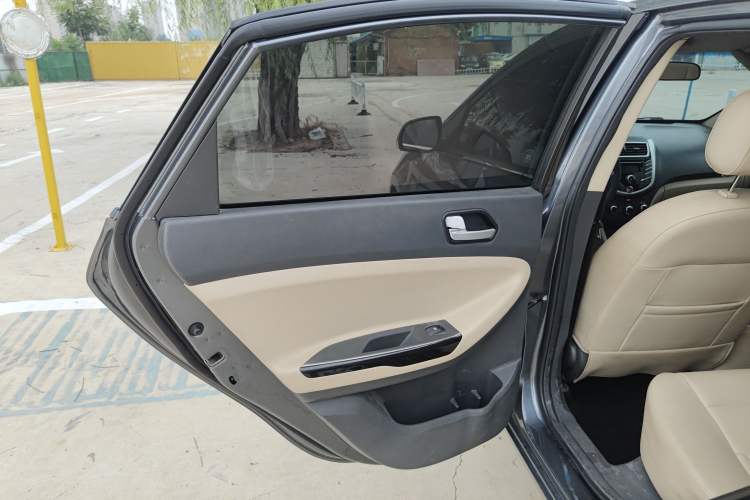 Used JAC J6 A30 2013 1.5L Manual Luxury Model China IV Standard