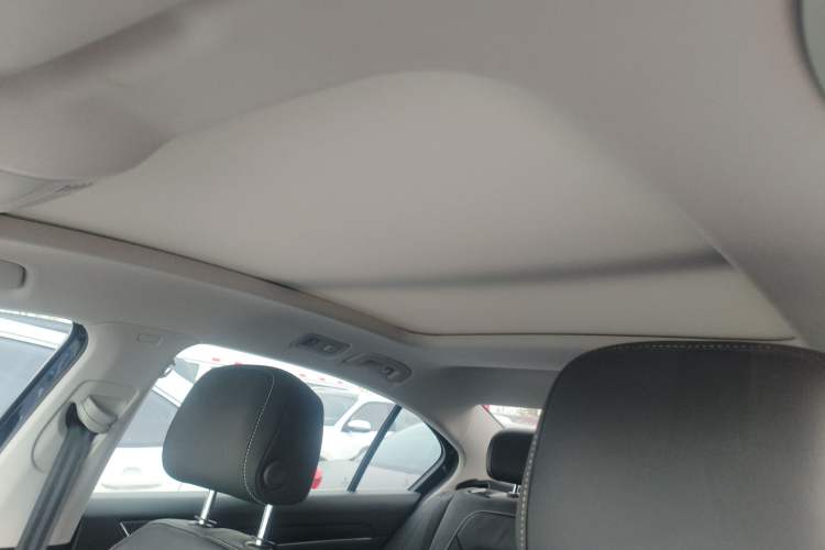 Used Volkswagen Magotan 2020 330TSI DSG Luxury Edition Headliner