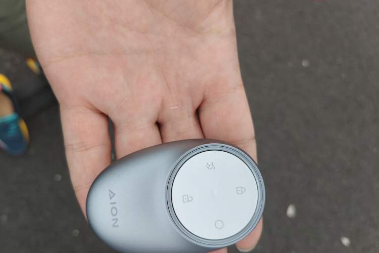 Used AION V 2024 Aion Tyrannosaurus 650 LiDAR Edition Vehicle Key