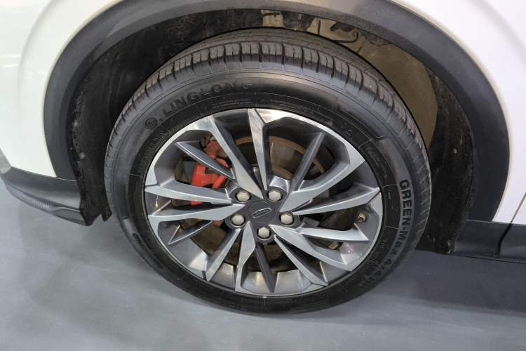 Used Geely Auto Coolray 2019 Sport Version 260T DCT Explorer China VI Standard Left Front Wheel Hub