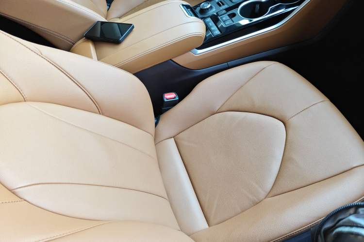 Used Toyota Highlander 2022 380T Four-Wheel Drive Prestige Edition 7-Seater Right Front Seat