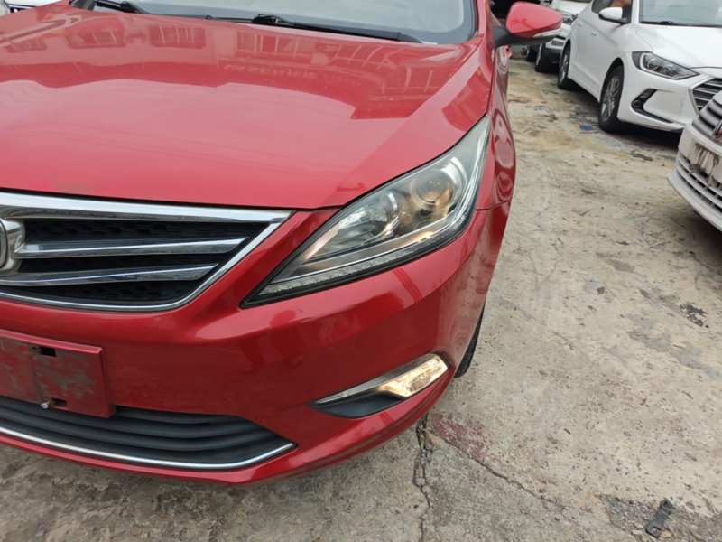 Used CHANGAN Eado 2016 1.6L Manual Fashion Edition — 23