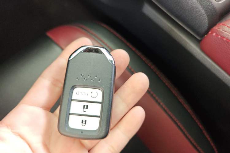 Used Honda Civic 2021 HATCHBACK 220TURBO CVT New Trendsetter