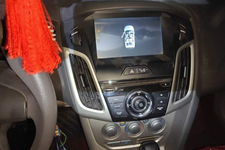 Used Ford Focus 2012 Sedan 1.6L Automatic Comfort Model
