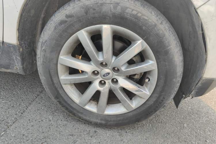 Used Ford Edge 2012 2.0T Zunrui Trim Right Front Wheel Hub