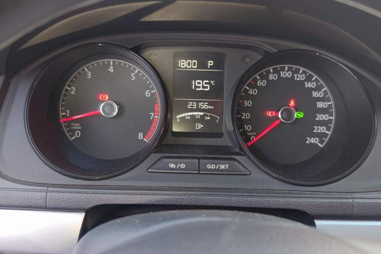 Used Volkswagen Lavida 2017 1.6L Automatic Fashion Edition
