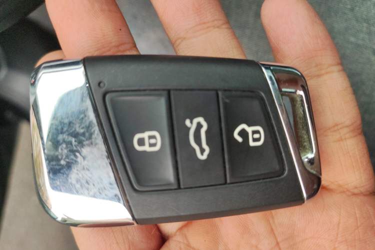 Used Volkswagen Passat 2022 330TSI Luxury Edition