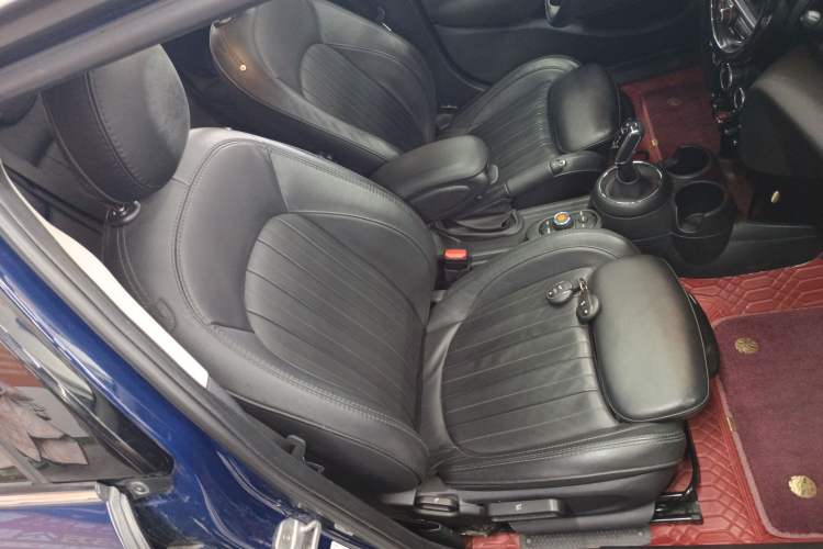 Used MINI 2019 2.0T COOPER S Artist Five-Door Edition
