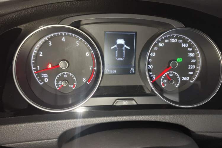 Used Volkswagen Golf 2015 1.4TSI Automatic Flagship Model