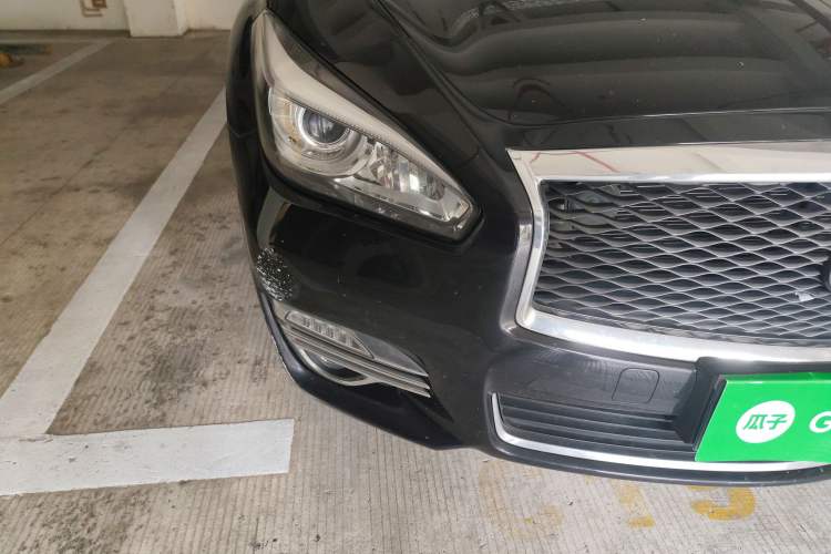 Used Infiniti Q70 2015 Q70L 2.5L Elite Edition Right Front Headlight