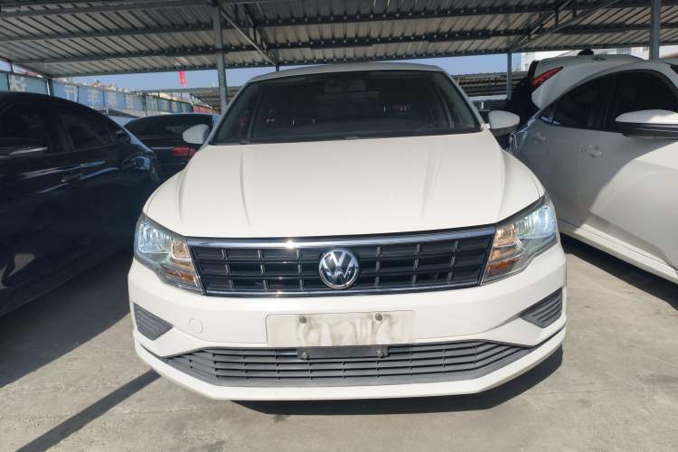 Used Volkswagen Jetta 2017 1.5L Automatic Fashion Model Front