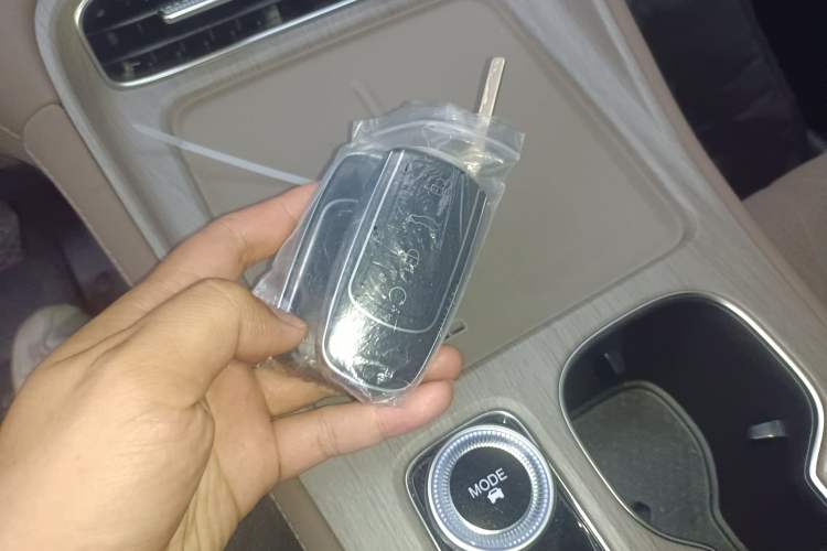 Used Chery Tiggo 8 PLUS 2025 290TGDI DCT Prestige 5-Seater Vehicle Key