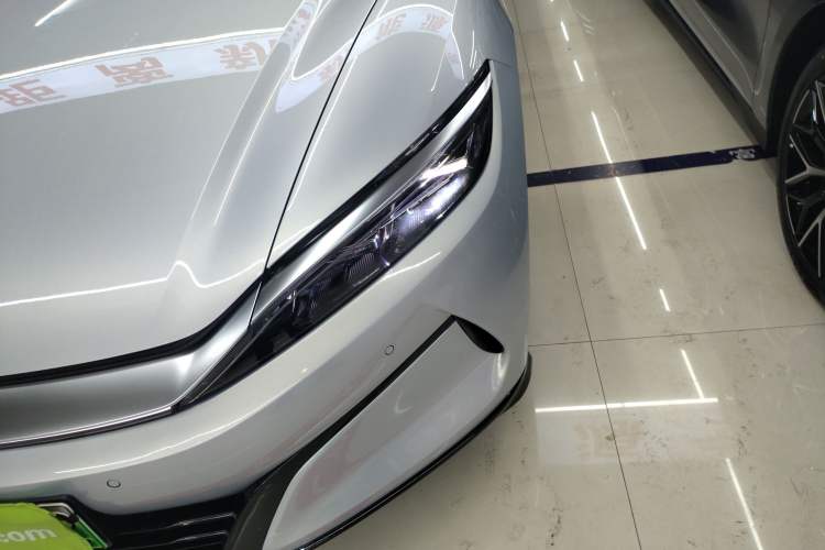 Used BYD Han L 2025 EV Four-Wheel Drive LiDAR Flagship Model
