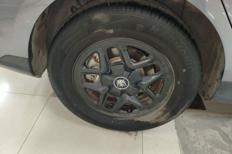 Used BYD Qin PLUS 2025 DM-i Smart Drive 55KM Leading Model
