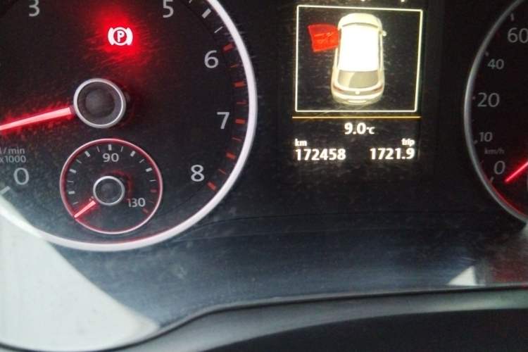 Used Volkswagen Tiguan 2015 1.8TSI Automatic All-Wheel-Drive Luxury Model