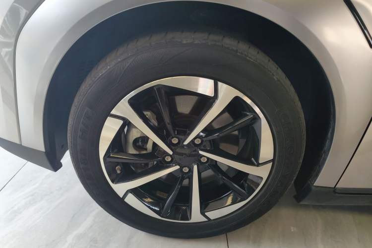 Used AION Y 2023 Plus 510 Smart Edition Exterior 4