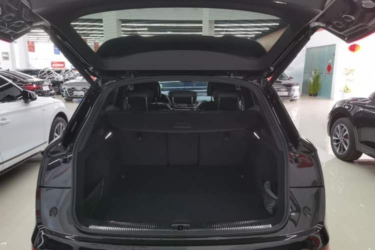 Used Audi Q5L 2024 40 TFSI Luxury Dynamic Edition
