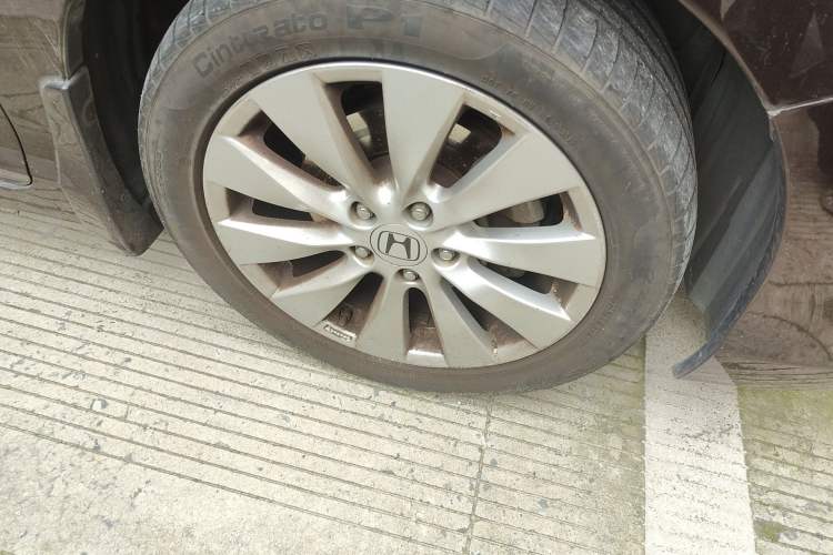 Used Honda Accord 2014 2.4L EX Luxury Edition Right Front Wheel Hub