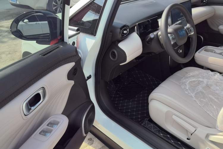 Used AION UT 2025 330 Star Edition