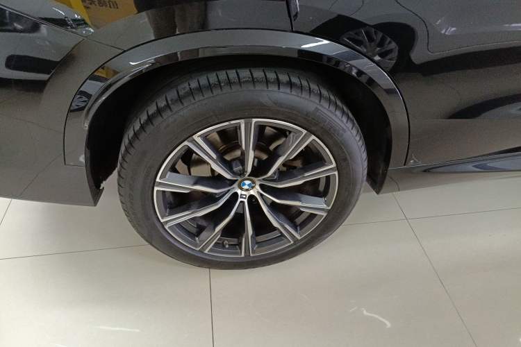 Used BMW X5 2022 Restyled xDrive 30Li Luxury Version M Sport Package