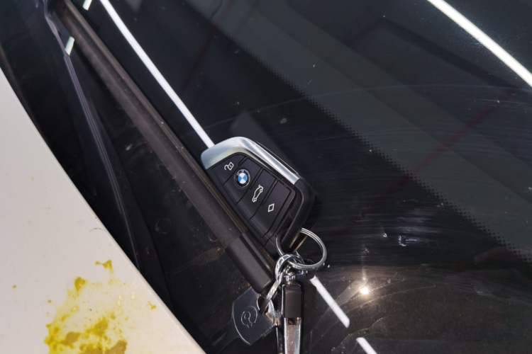 Used BMW iX3 2021 Leading Type Interior 1