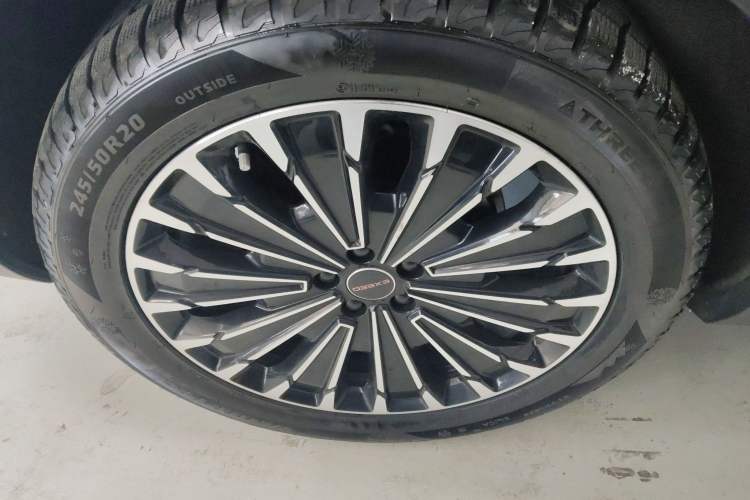 Used EXEED Stellar C-DM 2025 200 with Ultra-Long Range Pro All-Wheel Drive