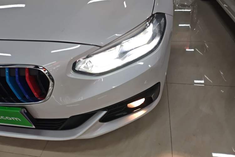 Used BMW 1 Series 2018 118i Sport Edition Left Front Headlight