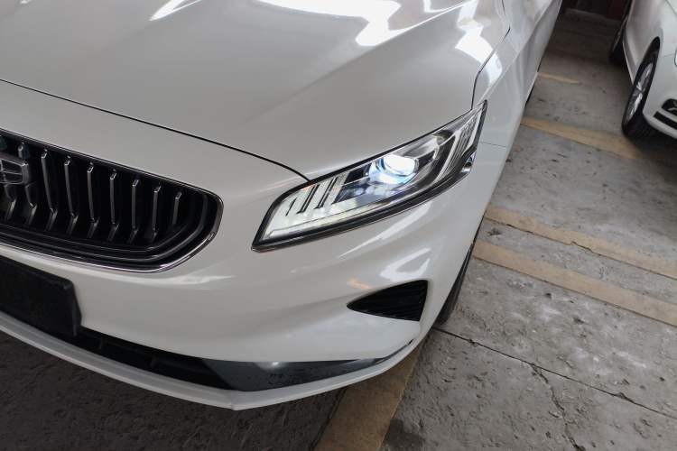 Used Geely Auto Emgrand GT 2021 1.8T Flagship Edition Left Front Headlight