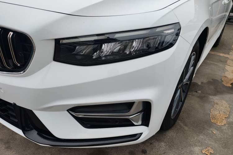 Used Geely Auto Preface 2023 1.5TD Fuyao Version
