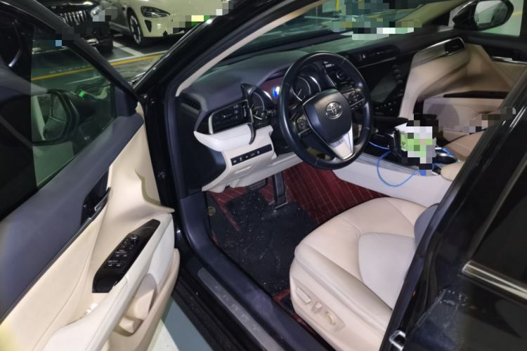 Used Toyota Camry 2018 Dual-Engine 2.5 HG Luxury Edition Driver Seat